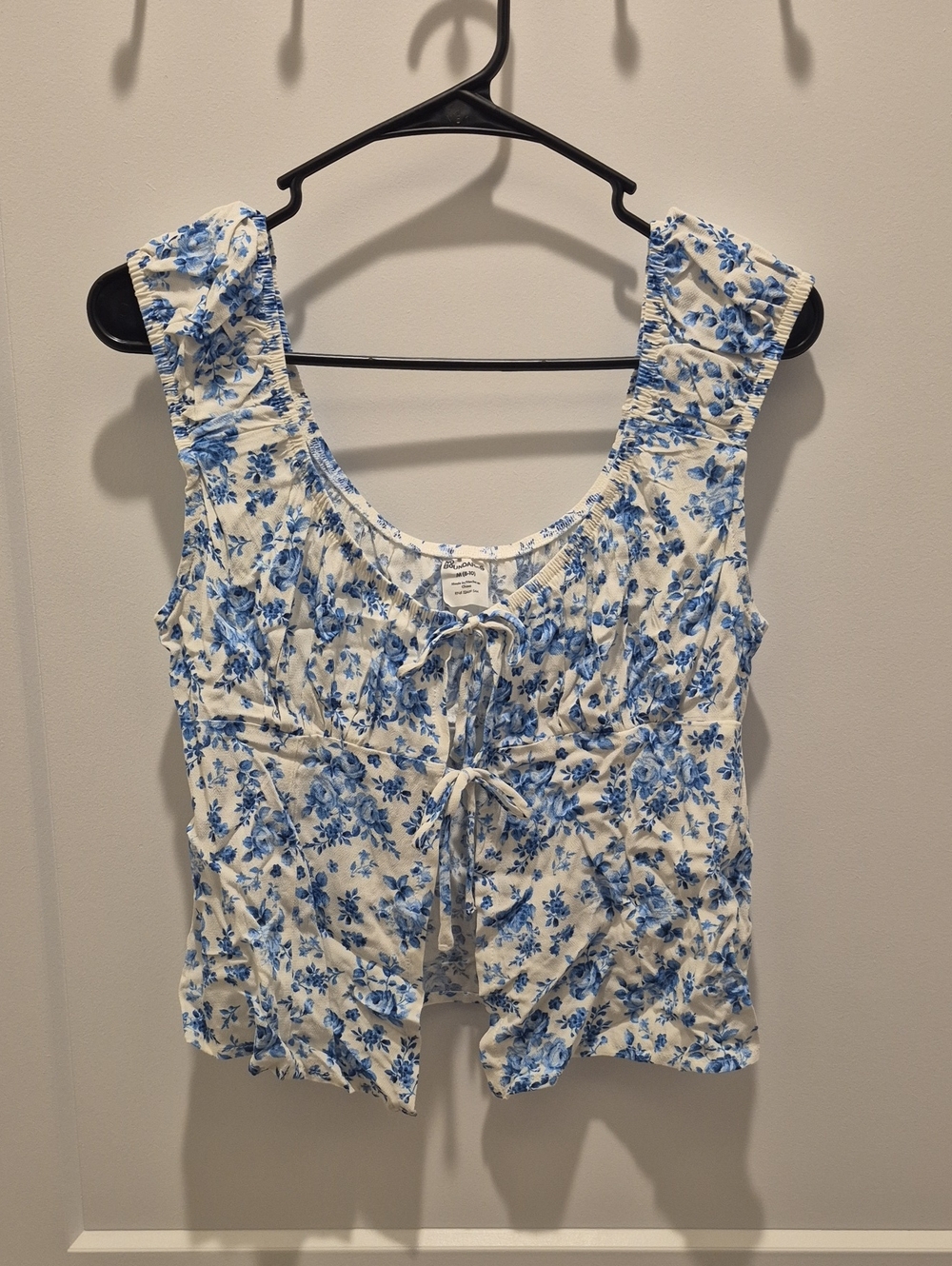 No Boundaries Blue & White Floral Tie-Front Camisole